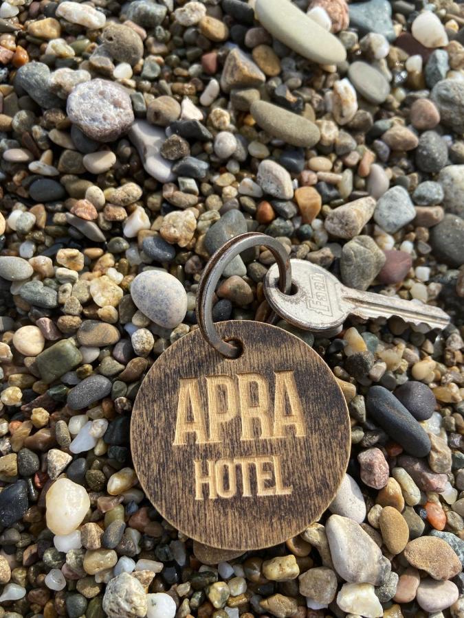 Hotel Apra Lidzava Zewnętrze zdjęcie
